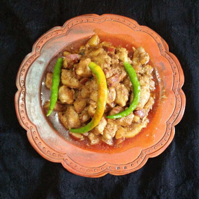 নতুন আলু দিয়ে মগজ ভুনা
