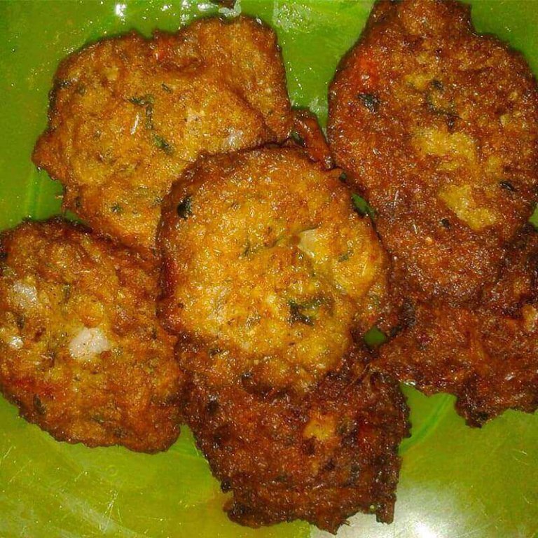 chingri-alur-bora চিংড়ি-আলুর-বরা@chuijhal.com