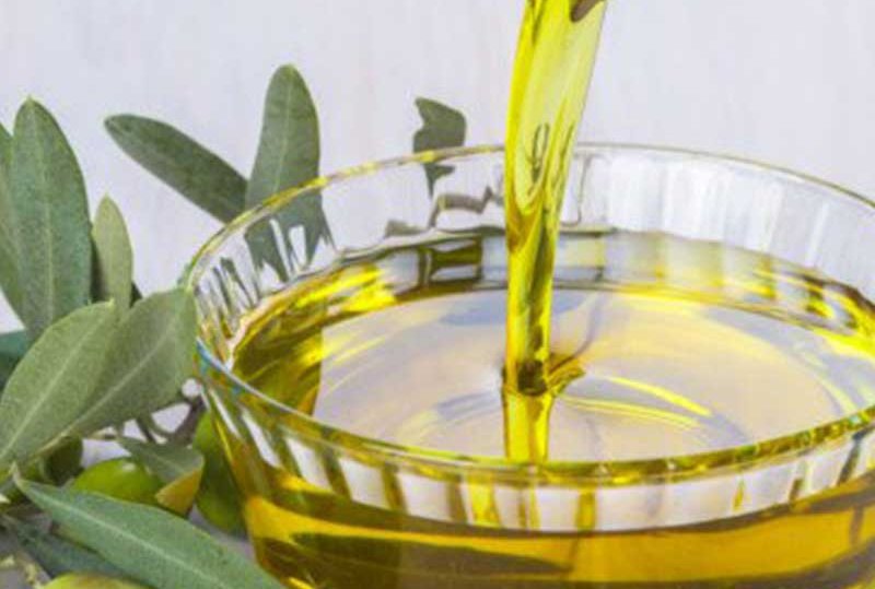 olive-oil অলিভ-অয়েল