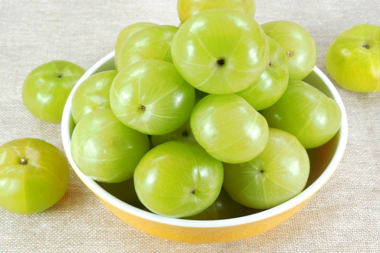 প্রতিদিন ১টি আমলকীর ২০ উপকারিতা